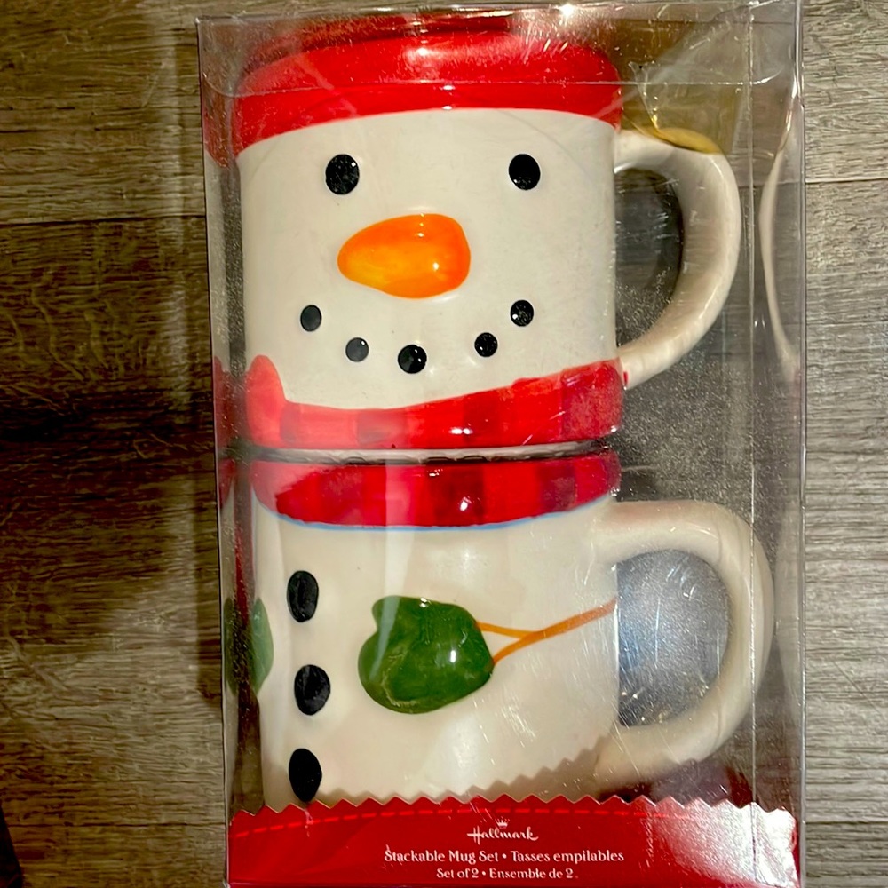 Hallmark Snowman stackable Mug Set